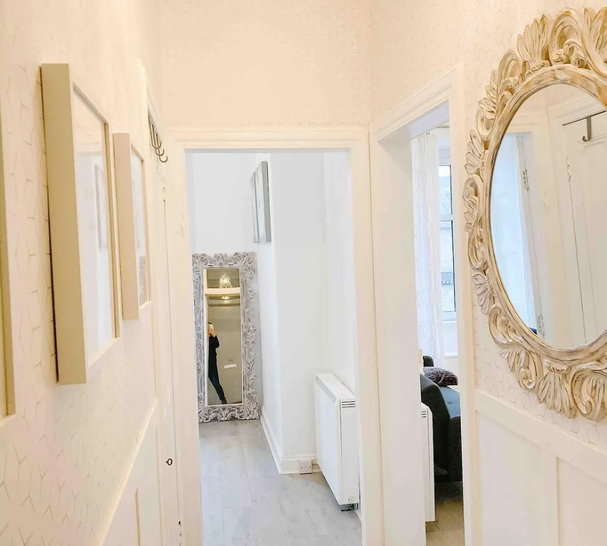 Chic Flat Close To Edinburgh, Airport, & Zoo 0*, إدنبرة المملكة المتحدة