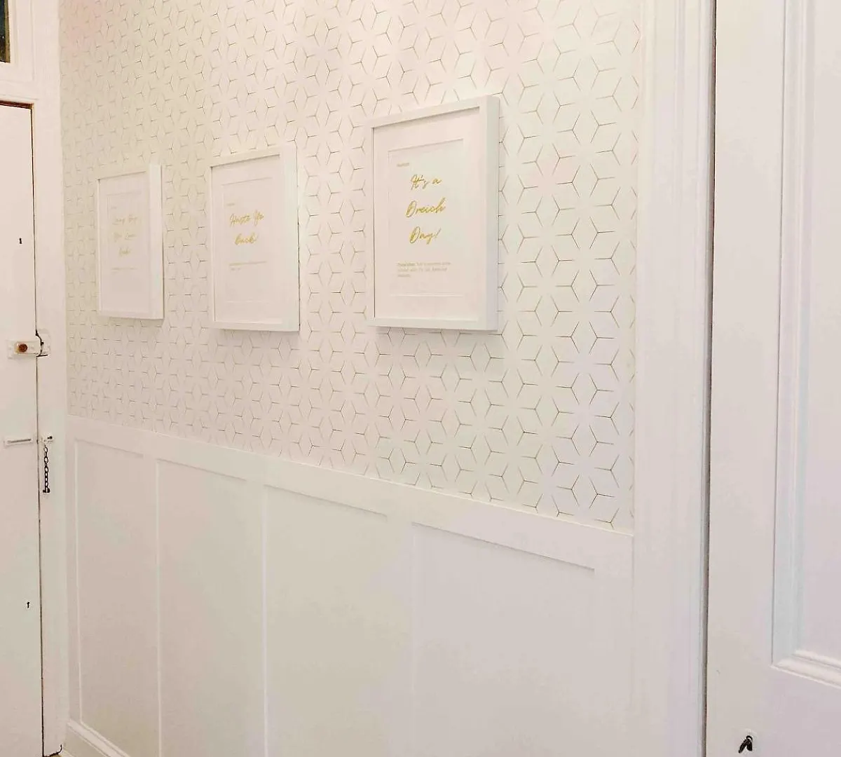 Апартаменты Chic Flat Close To Edinburgh, Airport, & Zoo