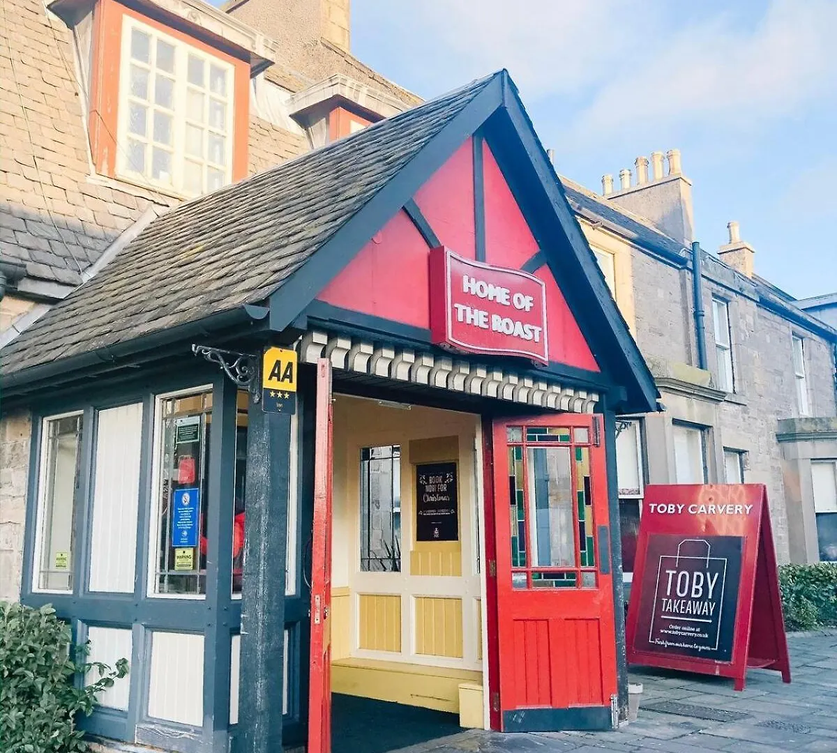 Апартаменты Chic Flat Close To Edinburgh, Airport, & Zoo