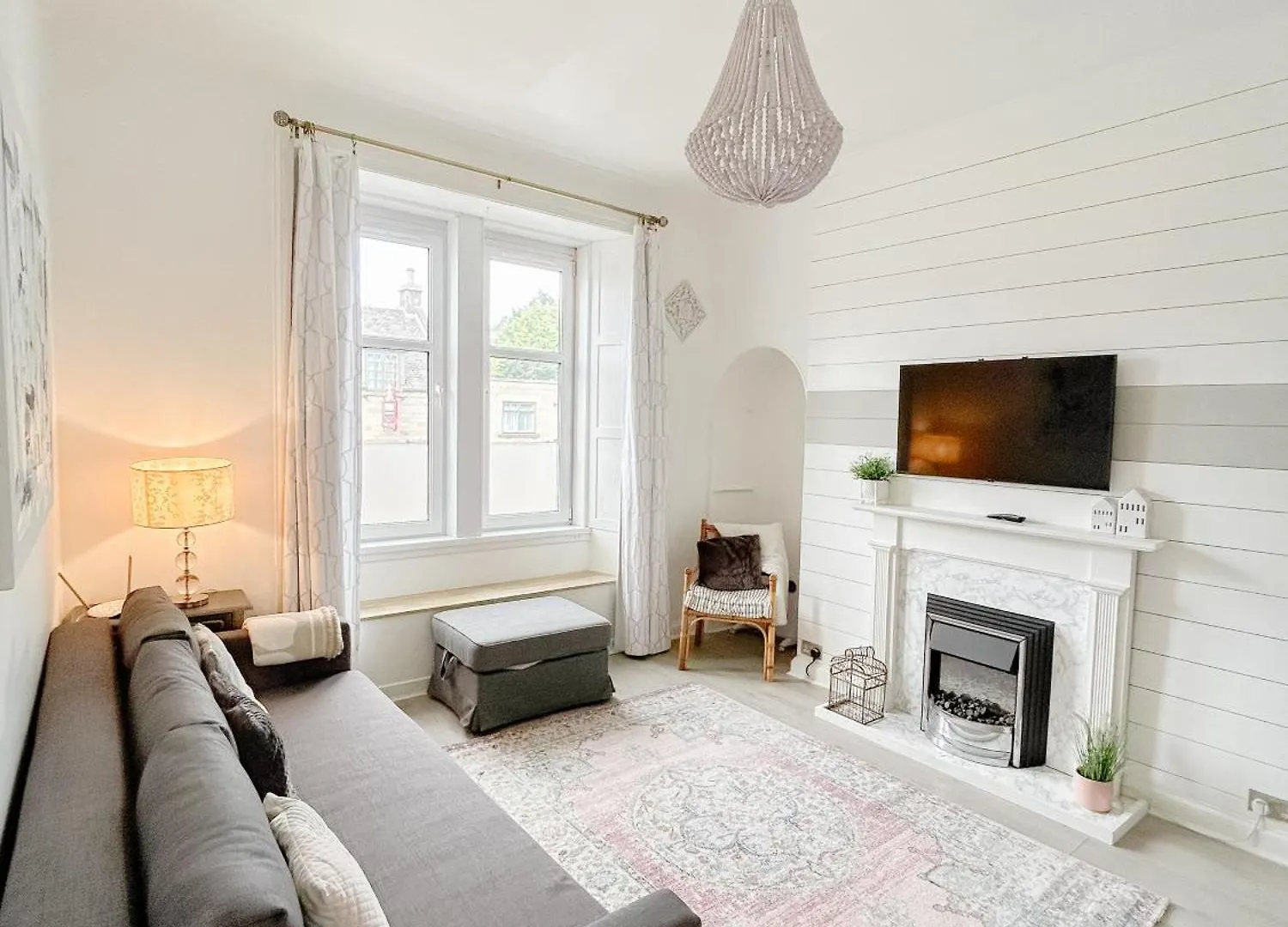 Апартаменты Chic Flat Close To Edinburgh, Airport, & Zoo Великобритания
